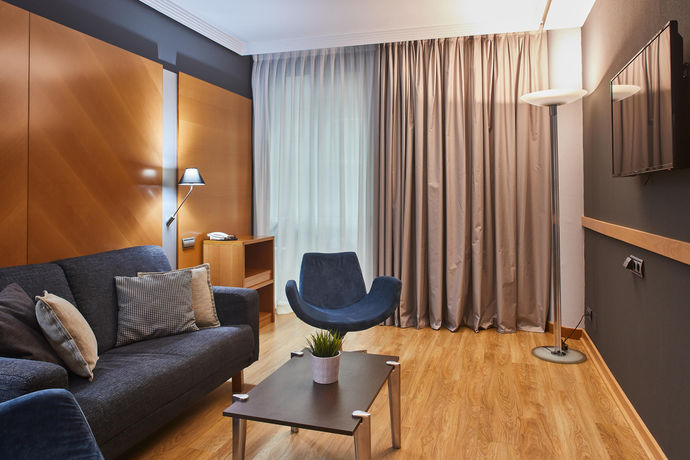 Imagen de la habitación del Hotel Silken Juan De Austria. Foto 10