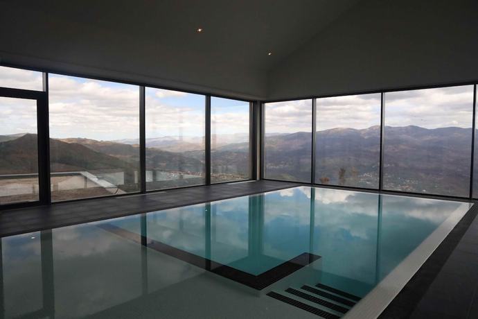 Imagen de la piscina del Hotel Silken Mezio National Park. Foto 9