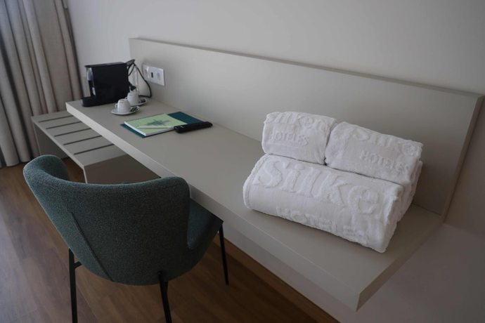 Imagen de la habitación del Hotel Silken Mezio National Park. Foto 3