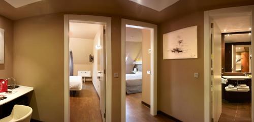 Imagen de la habitación del Hotel Silken Monumental Naranco. Foto 5