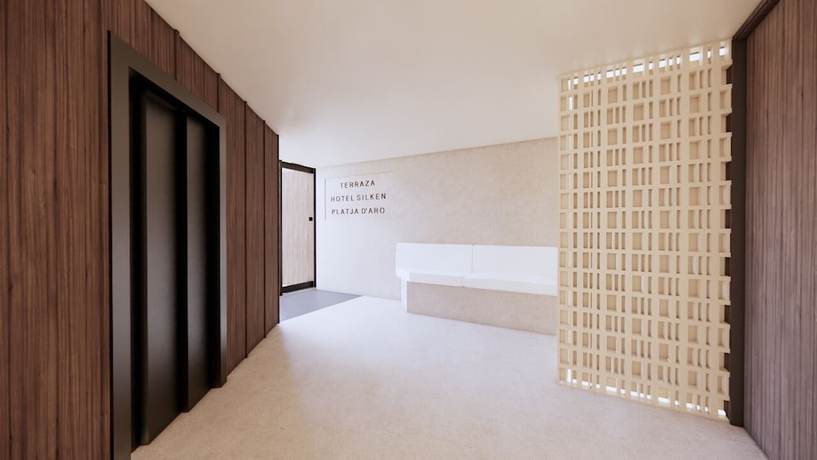 Imagen de los interiores del Hotel Silken Platja D'aro. Foto 15