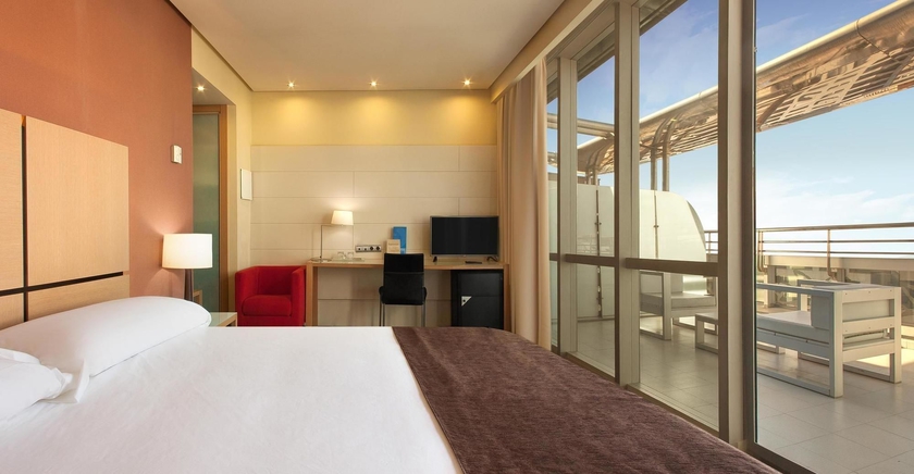Imagen de la habitación del Hotel Silken Puerta De Valencia. Foto 5