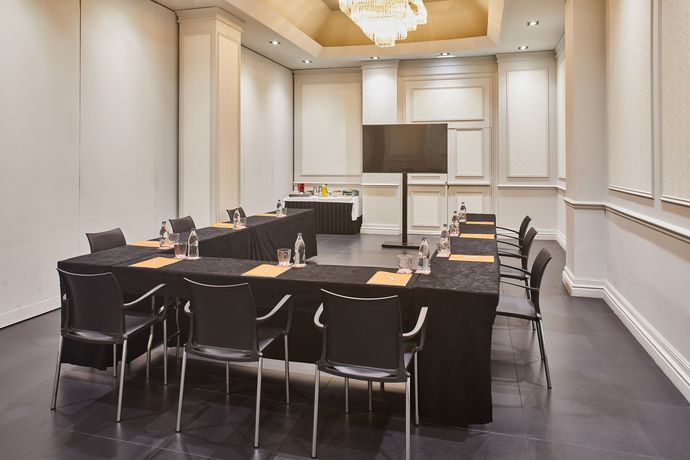 Imagen de los interiores del Hotel Silken Reino De Aragón. Foto 16