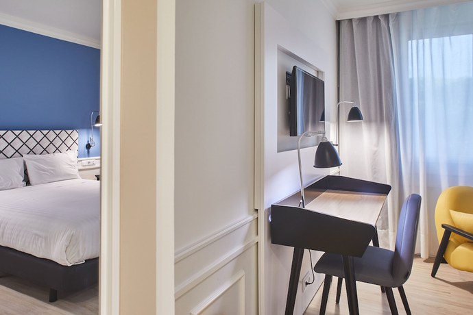 Imagen de la habitación del Hotel Silken Rio Santander. Foto 11