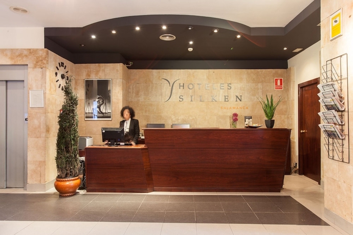 Imagen de los interiores del Hotel Silken Rona Dalba. Foto 17