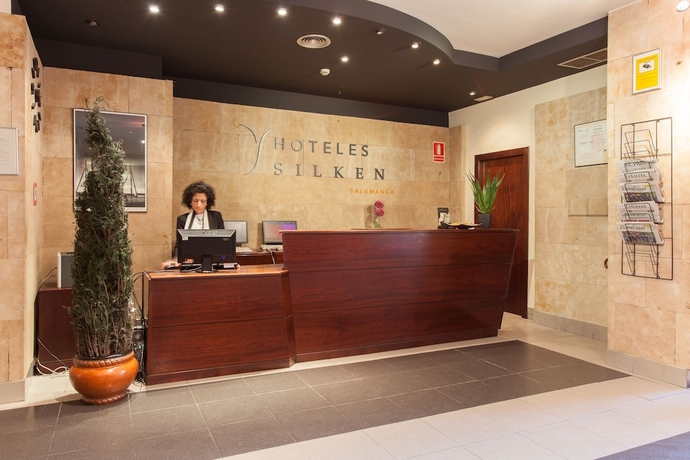 Imagen de los interiores del Hotel Silken Rona Dalba. Foto 19