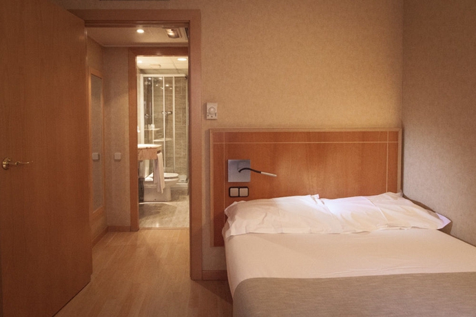 Imagen de la habitación del Hotel Silken Sant Gervasi. Foto 10