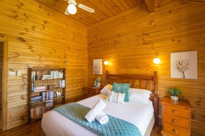 Imagen de la habitación del Hotel Silky Oak Cottage. Foto 13