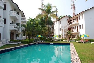 Imagen de la piscina del Hotel Silla Goa Resort. Foto 6