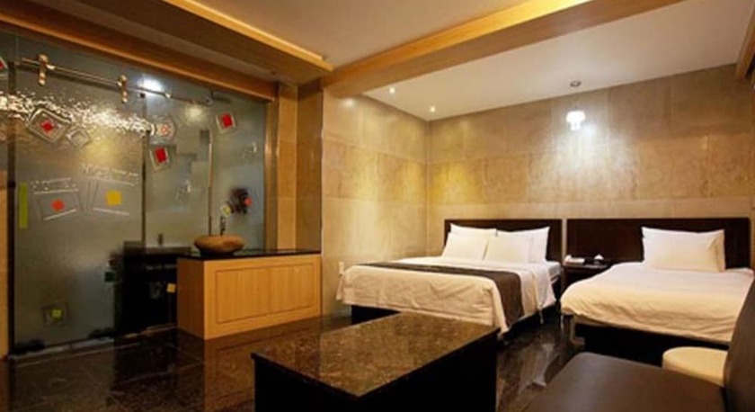 Imagen de la habitación del Hotel Sillim Nice Time. Foto 18