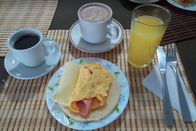 Imagen del bar/restaurante del Hotel Siloe. Foto 3