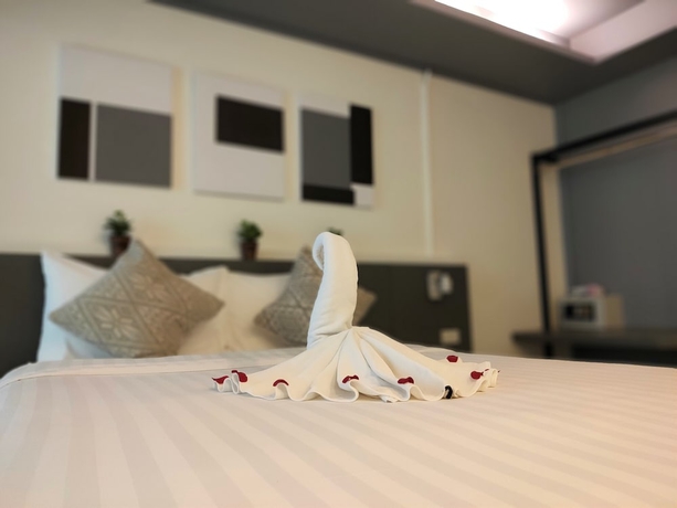 Imagen de la habitación del Hotel Silom Studios. Foto 13