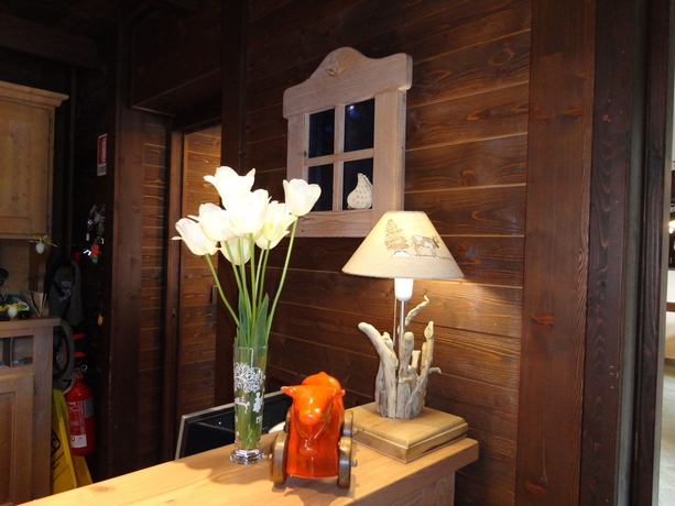 Imagen de los interiores del Hotel Silou Retreat. Foto 11
