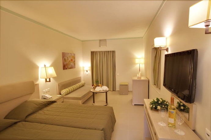 Imagen de la habitación del Hotel Silva Beach. Foto 11