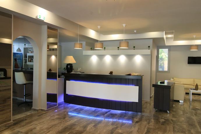 Imagen de los interiores del Hotel Silver Bay. Foto 16