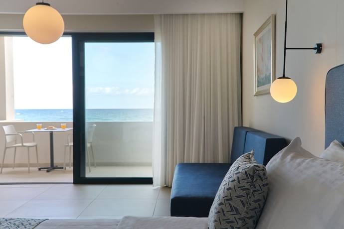 Imagen de la habitación del Hotel Silver Beach, Creta. Foto 11