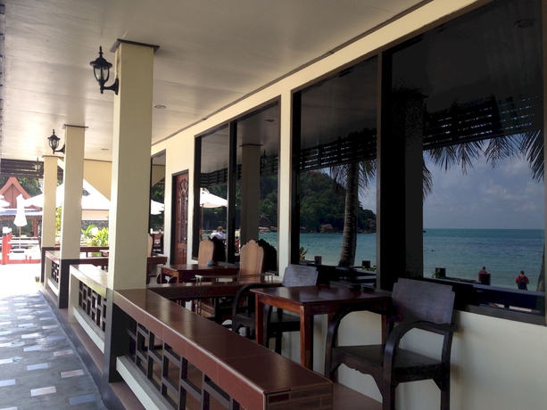 Imagen de los exteriores del Hotel Silver Beach Resort. Foto 8