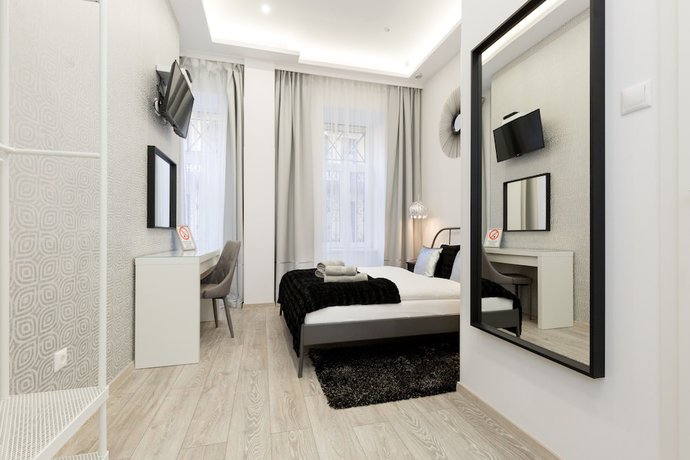 Imagen de la habitación del Hotel Silver Boutique. Foto 11