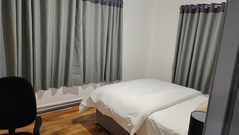Imagen de la habitación del Hotel Silver City, Immingham. Foto 4