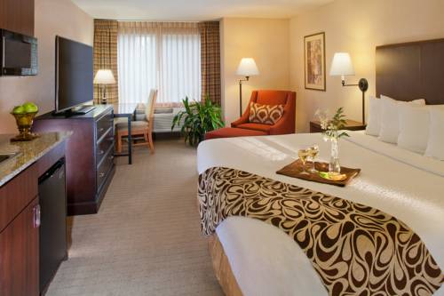 Imagen de la habitación del Hotel Silver Cloud Inn - Redmond Bellevue. Foto 3