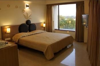 Imagen de la habitación del Hotel Silver Cloud and Banquets Ahmedabad. Foto 7