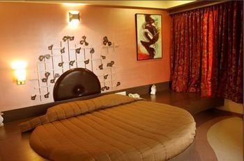 Imagen de la habitación del Hotel Silver Cloud and Banquets Ahmedabad. Foto 8