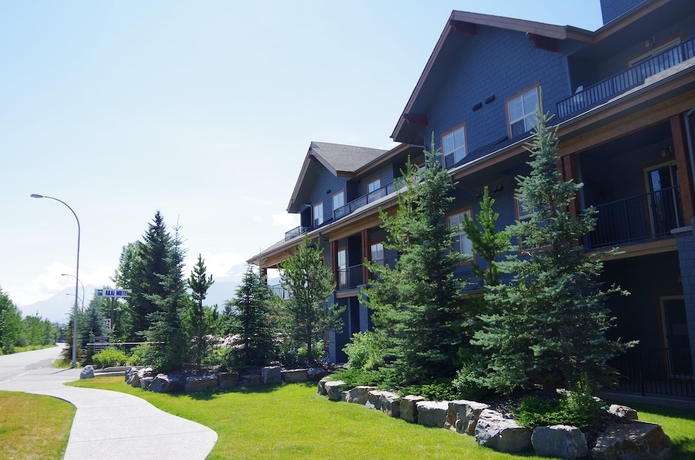 Imagen general del Hotel Silver Creek Lodge, Canmore. Foto 1