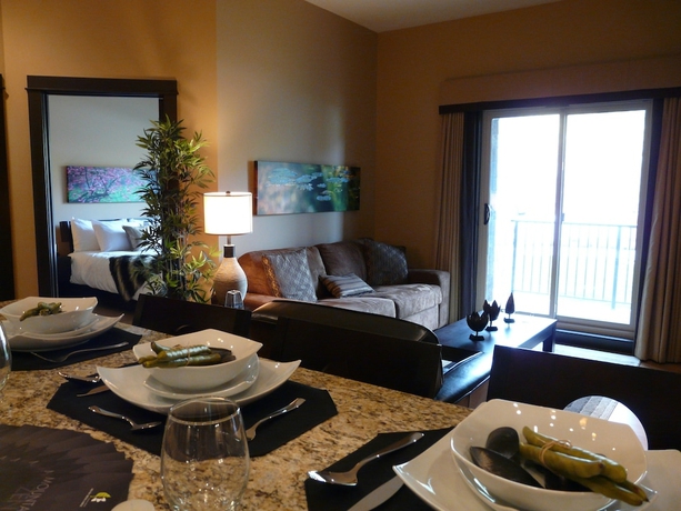 Imagen de la habitación del Hotel Silver Creek Lodge, Canmore. Foto 13