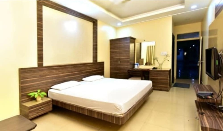 Imagen de la habitación del Hotel Silver Inn, Bhopal. Foto 4