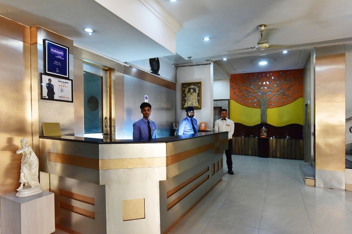 Imagen de los interiores del Hotel Silver Inn, Bhopal. Foto 12