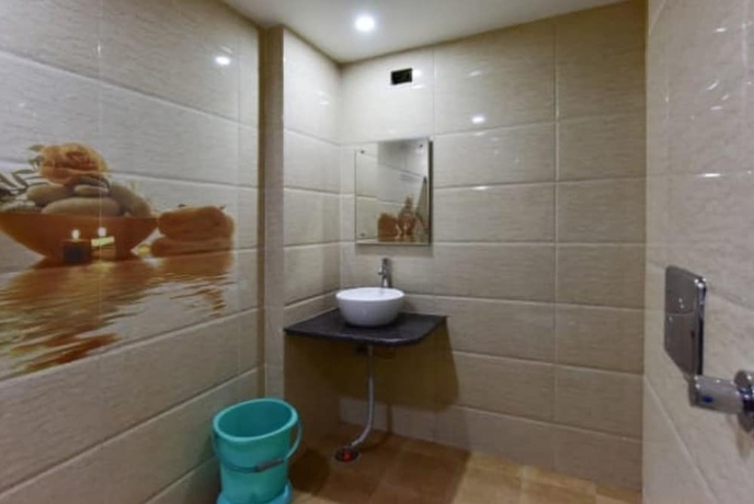 Imagen de la habitación del Hotel Silver Inn, Bhopal. Foto 10