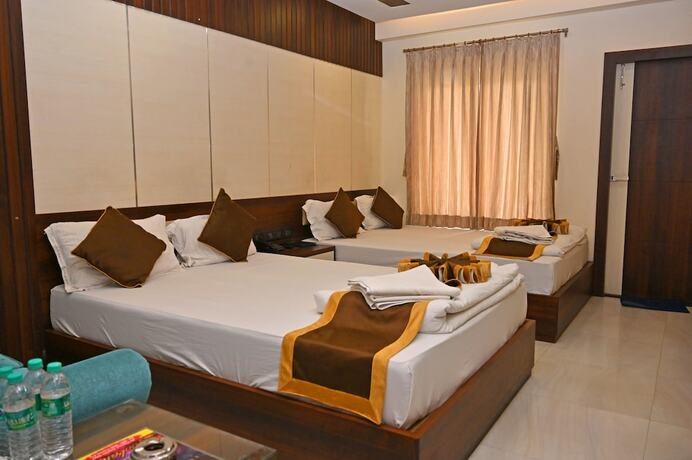 Imagen de la habitación del Hotel Silver Land New Digha. Foto 18