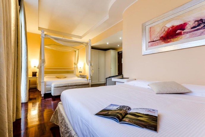 Imagen de la habitación del Hotel Silver, Milán. Foto 5