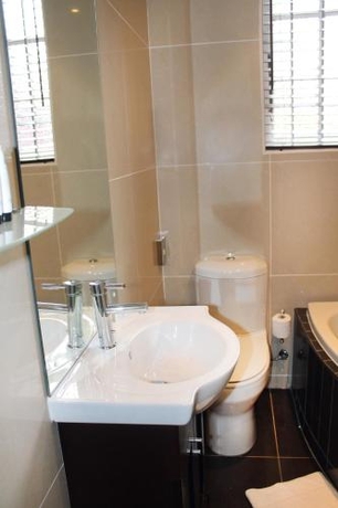 Imagen de la habitación del Hotel Silver Oaks Boutique. Foto 7