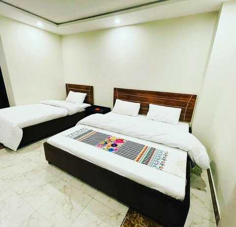 Imagen de la habitación del Hotel Silver Oaks. Foto 16