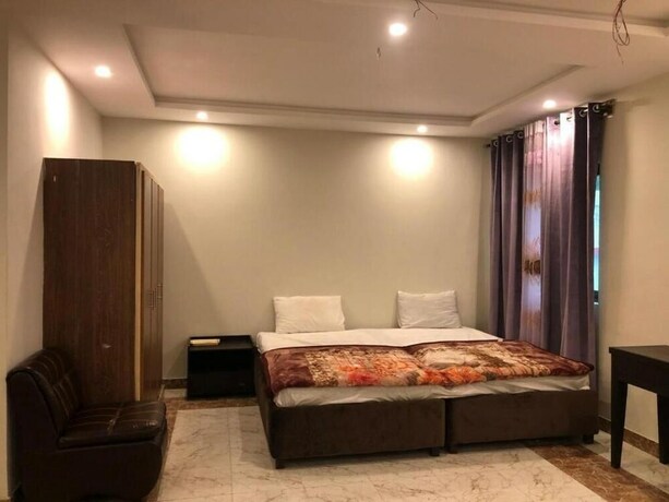 Imagen de la habitación del Hotel Silver Oaks. Foto 24