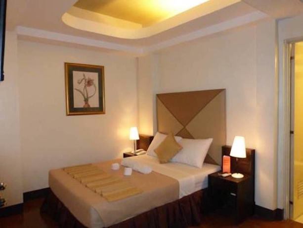 Imagen de la habitación del Hotel Silver Oaks Suite. Foto 2