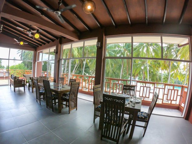 Imagen del bar/restaurante del Hotel Silver Oasis Maldives. Foto 7