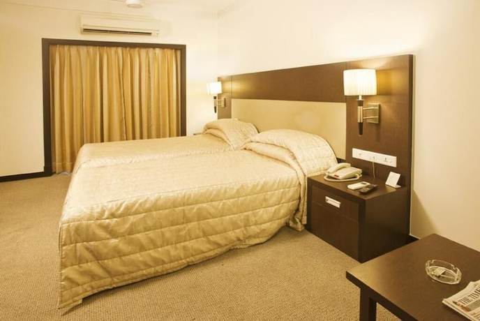 Imagen de la habitación del Hotel Silver Palace, Rajkot. Foto 6