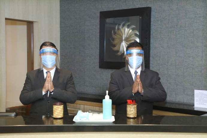 Imagen de los interiores del Hotel Silver Palace, Rajkot. Foto 18