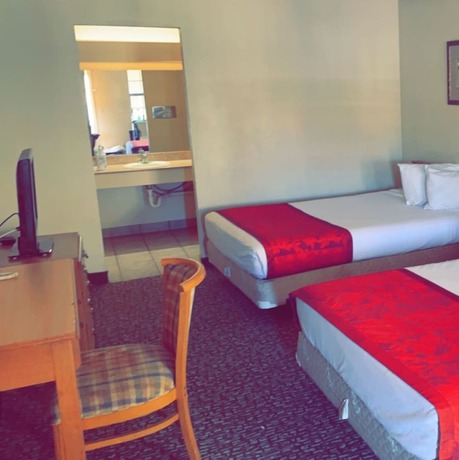 Imagen de la habitación del Hotel Silver Queen Inn. Foto 4
