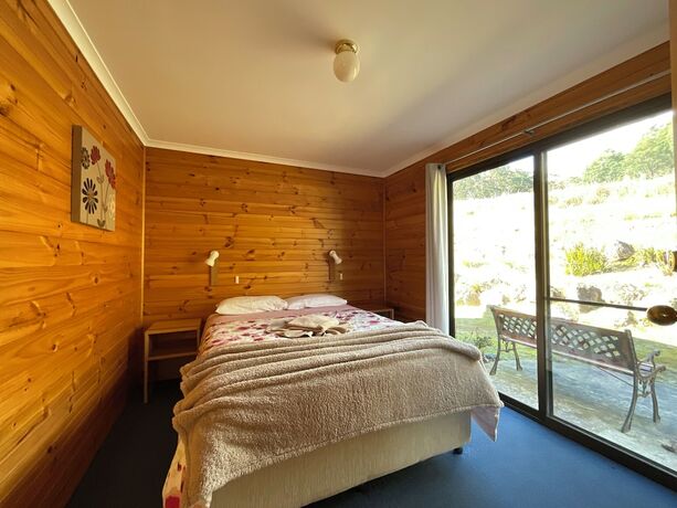 Imagen de la habitación del Hotel Silver Ridge Retreat. Foto 38