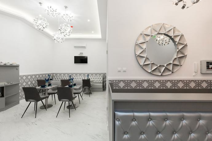 Imagen de los interiores del Hotel Silver Rooms by Staymood Holidays. Foto 14