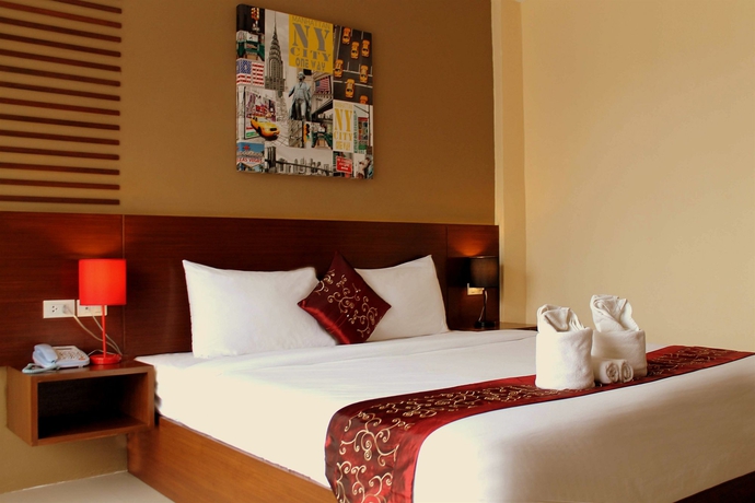 Imagen general del Hotel Silver Sand Suites. Foto 3