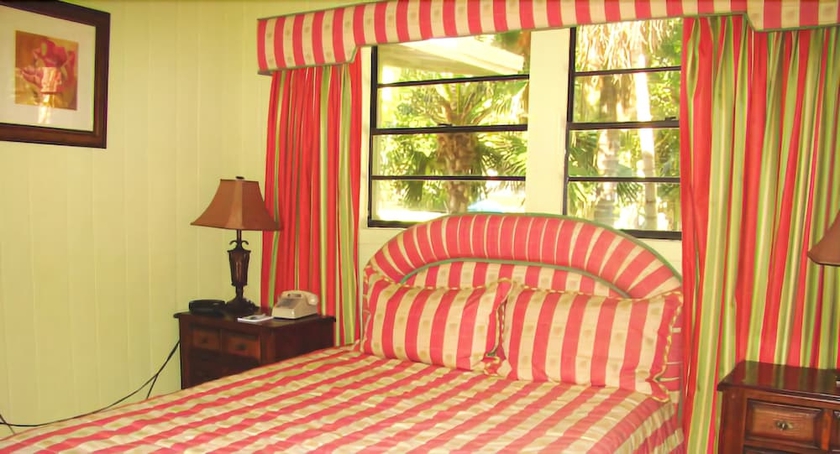 Imagen de la habitación del Hotel Silver Sands Beach Resort. Foto 6