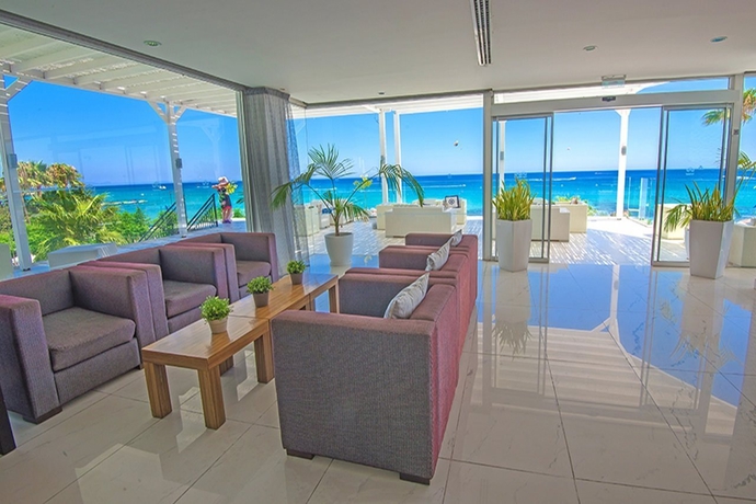 Imagen general del Hotel Silver Sands. Foto 5