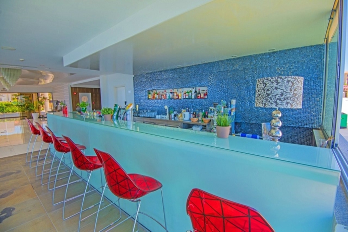 Imagen general del Hotel Silver Sands. Foto 11