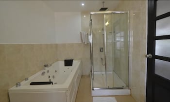 Imagen general del Hotel Silver Sands Hideaway. Foto 12