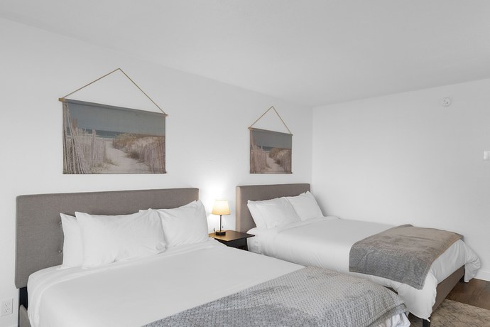 Imagen de la habitación del Hotel Silver Sands Motel. Foto 13