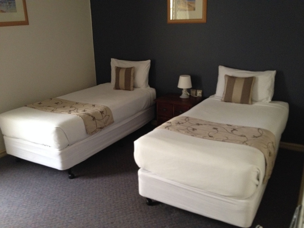 Imagen de la habitación del Hotel Silver Sands Resort. Foto 3